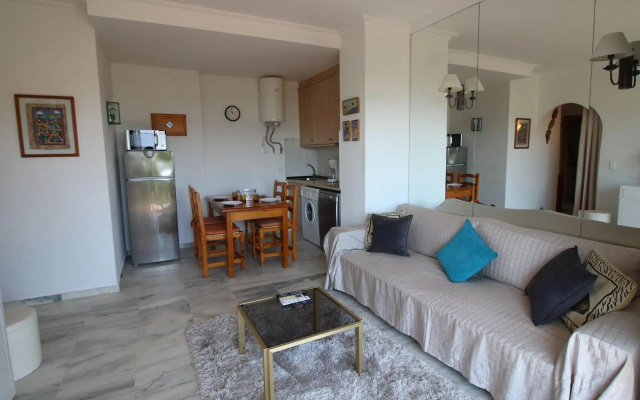 Pleasant Apartment in Empuriabrava with Balcony