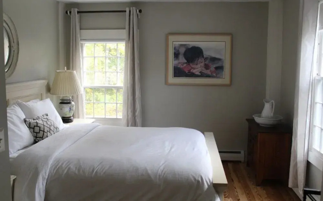 King Hill Inn & Kitchen