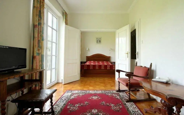 Villa Korda Hotel