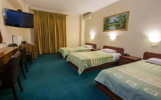 Hotel Alexandros