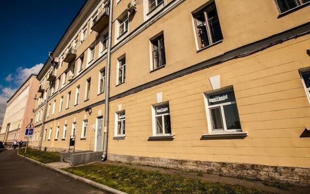 Гостиница Хостел Кино на Выборгской в Санкт-Петербурге - забронировать гостиницу Хостел Кино на Выборгской, цены и фото номеров Санкт-Петербург вид на фасад
