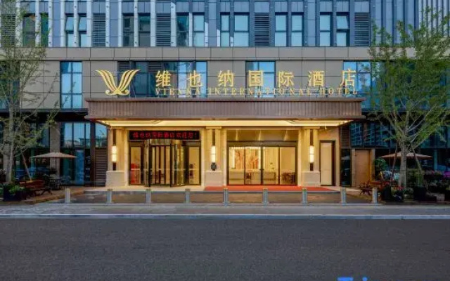Vienna International Hotel (Linqu Wanda Plaza)