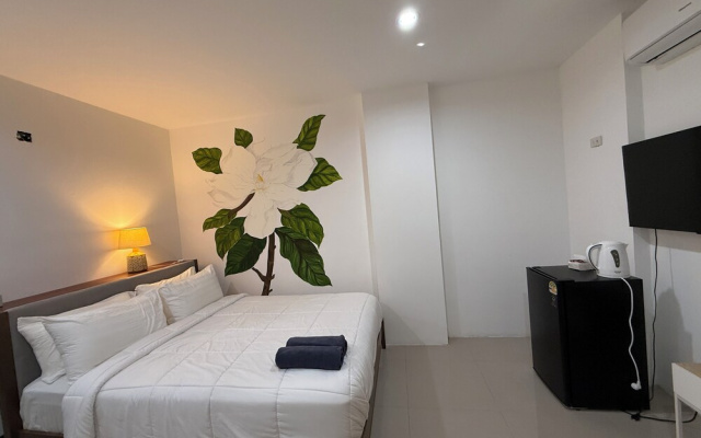 Five Loaves Beds Patong
