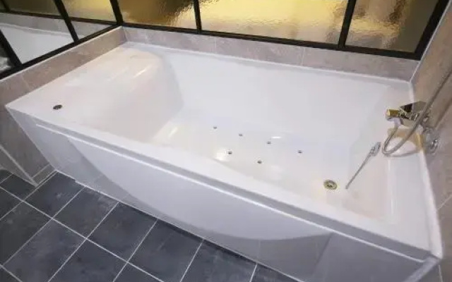 Hotel 7