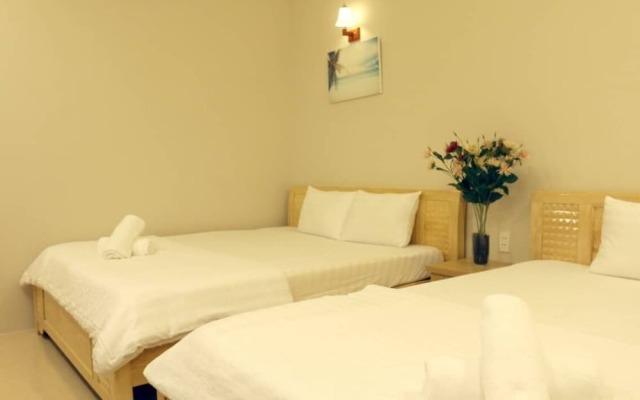 Отель Premium Beach Hotels & Apartments Вьетнам, Вунгтау - отзывы, цены и фото номеров - забронировать отель Premium Beach Hotels & Apartments онлайн вид на фасад