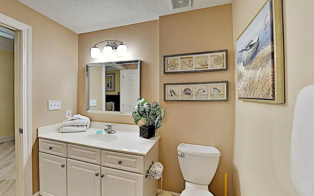 Phoenix on the Bay by Southern Vacation Rentals