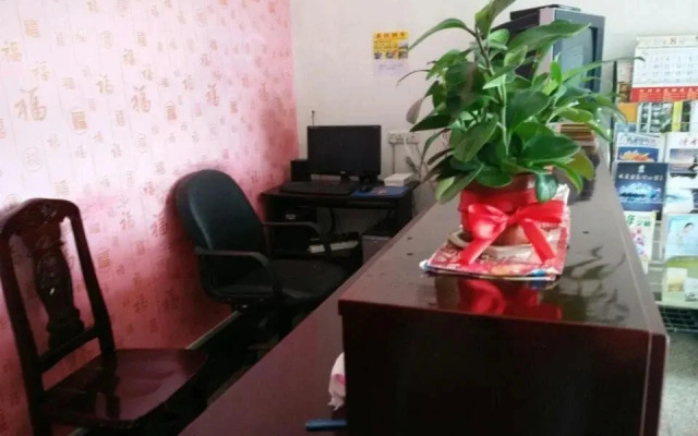 Yangshuo Fengquan Holiday Hotel