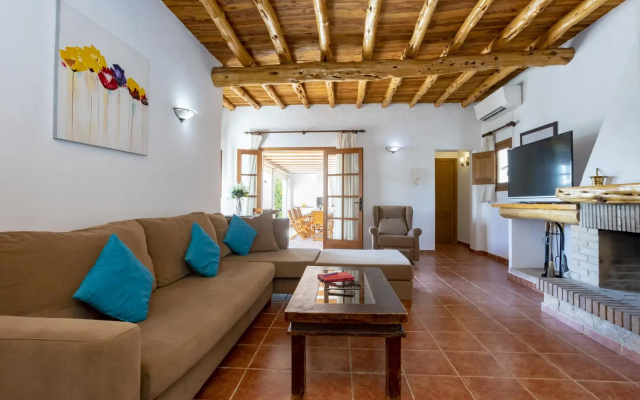 Villa in Ibiza Town, sleeps 12/14 - Can Monte