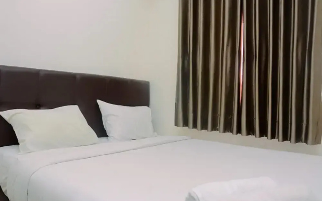 Simply Modern 2BR Green Pramuka Apartment