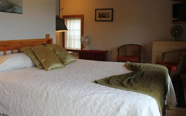 Green Highlander Lodge