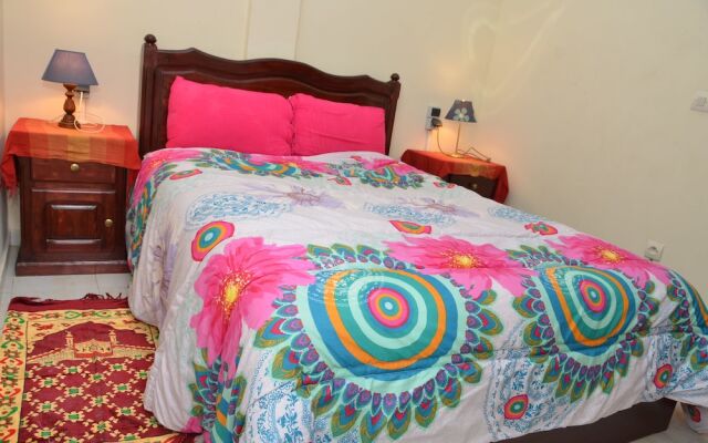 Отель Appartement F3 Marrakech комната для гостей