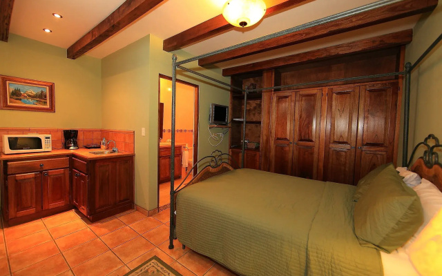Los Establos Boutique Resort- All Inclusive