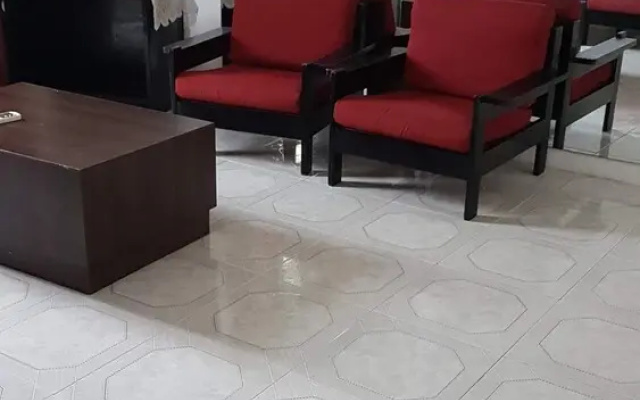 3 bed Apartment on 1st Floor