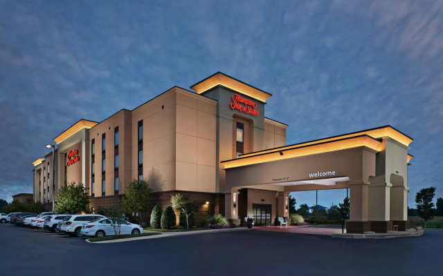 Hampton Inn & Suites Millington