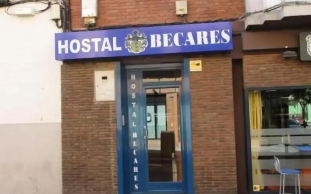 Hostal Becares