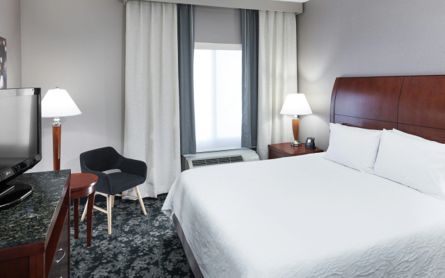 Hilton Garden Inn Lake Forest Mettawa