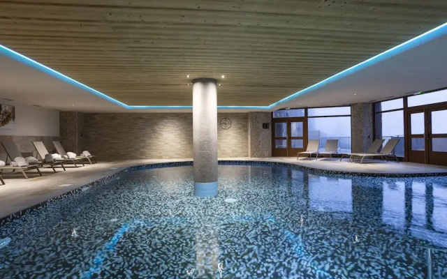 Stylish Apartment Near the Ski-slopes of L'alpe Dhuez