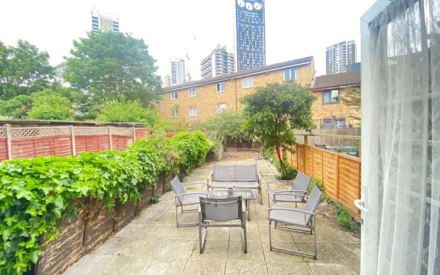 Luxurious London 5 Bedroom House