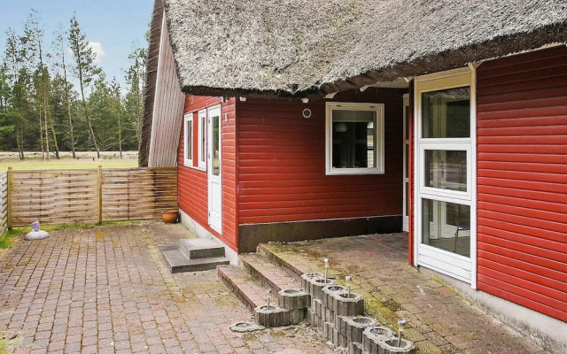 6 Person Holiday Home in Henne