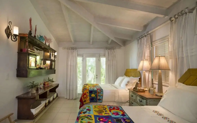 Sunny Vacation Villa 16