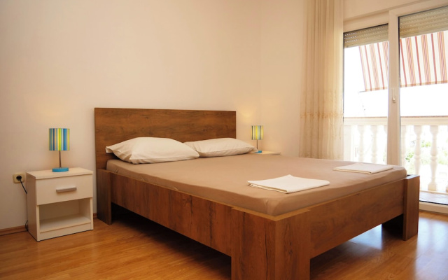 Apartments Vlade