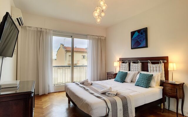 Отель Andrioli Terrasse by Nestor&Jeeves комната для гостей