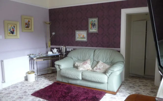 Fludha Guest House