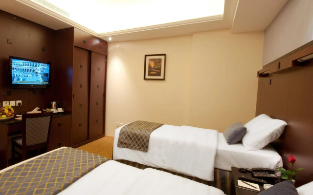 Awan Hotel