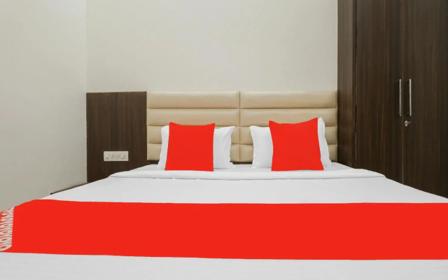 OYO 85906 Hotel Noor Residency