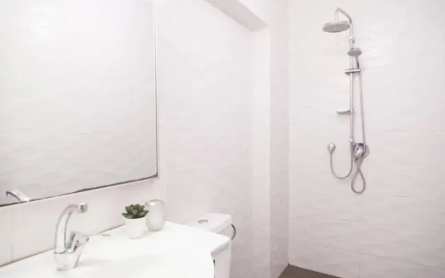 Rambam Apartments