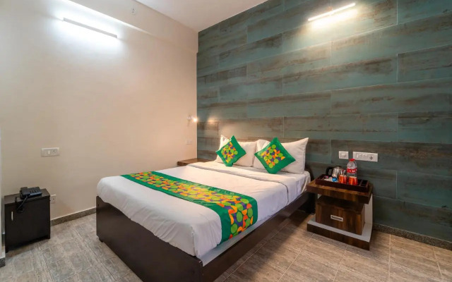 Kristal Sands Beach Resort