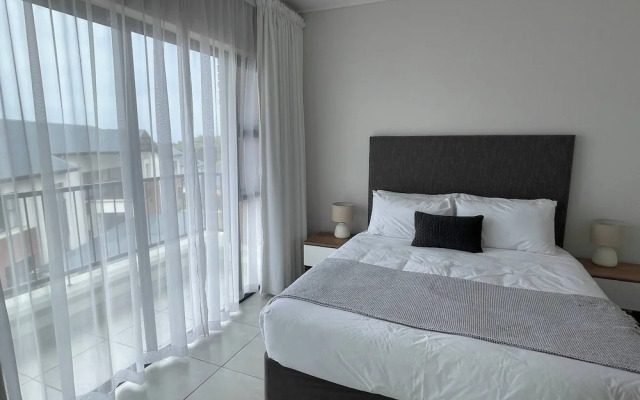Serene 1-bedroom Apartment in Ballito With Shared Pool