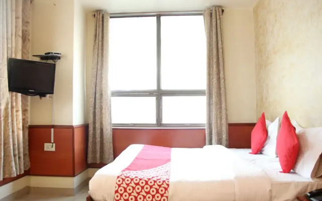 OYO 14067 Hotel Suryamani