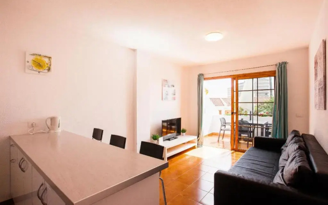 Apartment Avenida de Los Pueblos 16