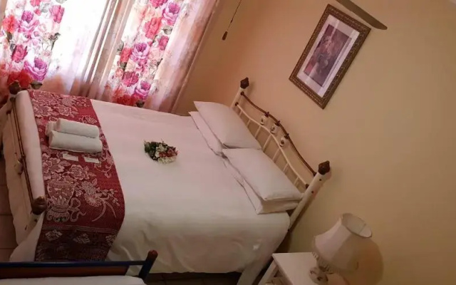 Ebenezer Guest House Bluewater Bay
