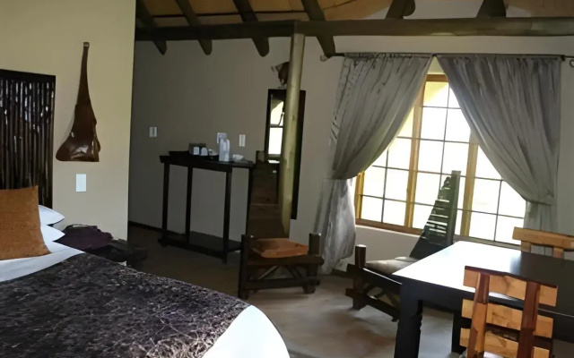African Flair Country Lodge