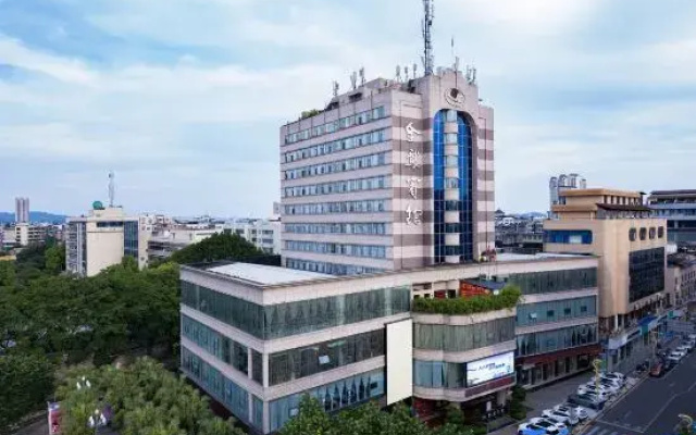 Jin E Hotel