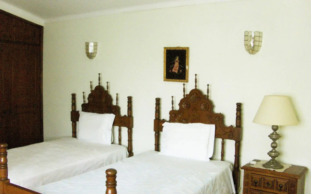 Hotel Alcaide