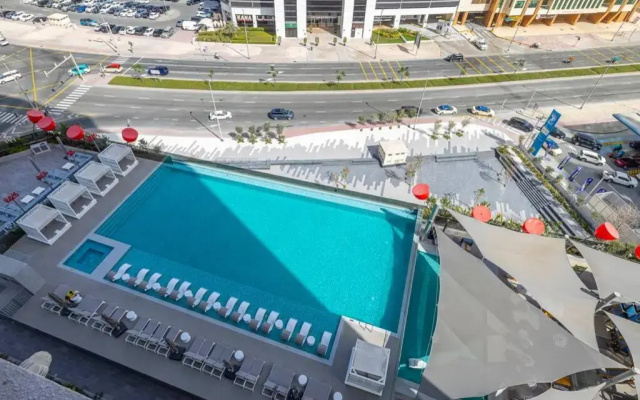 New Arabian MAG 318 Business Bay