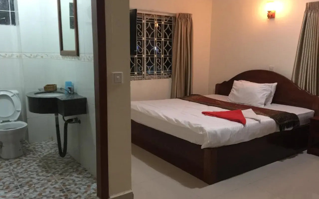 Hang Pich Airport Guesthouse