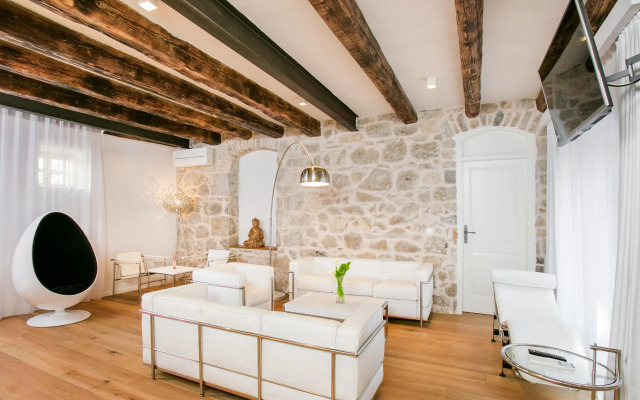 Divota Apartment Hotel