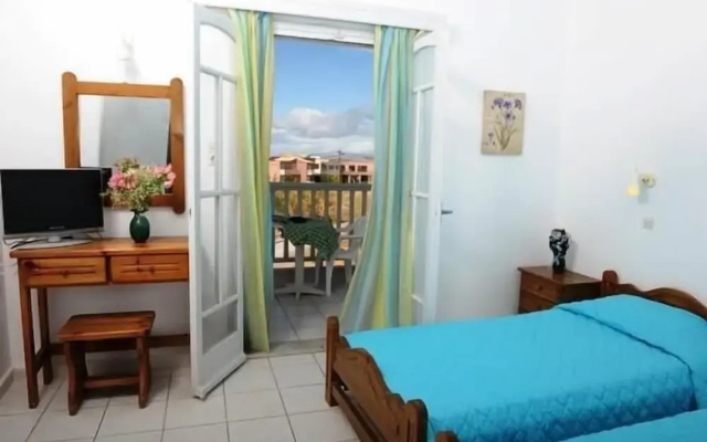 Kamaria Apartments