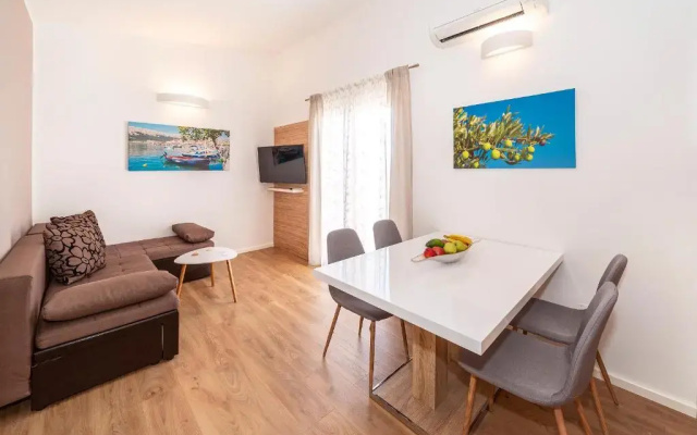 Apartments Kricin II