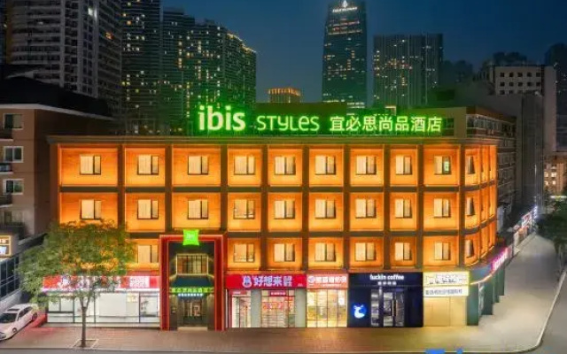 Ibis Styles Dalian Donggang Venice Water City Hotel