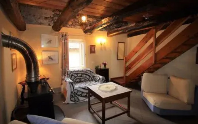House Annalina Castelveccana