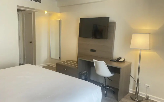 Garden Inn & Suites