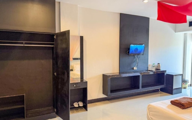 POR SAHA Hotel Ramkhamhaeng 100