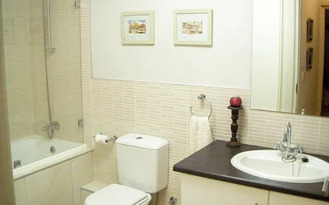 Whale Watcher's Self Catering