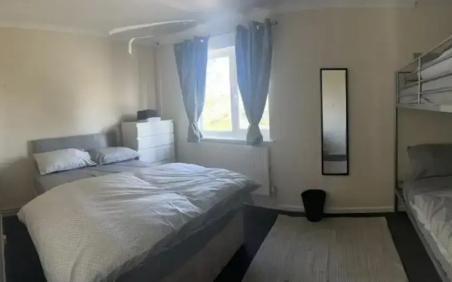 Essence Accommodation Bed  Breakfast