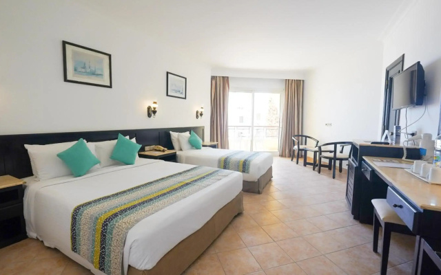 Курортный отель JAZ Palmariva Beach